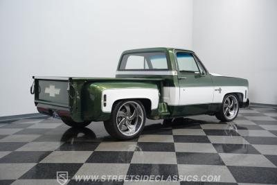 1974 Chevrolet C10 Stepside LS Restomod