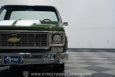 1974 Chevrolet C10 Stepside LS Restomod