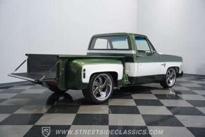1974 Chevrolet C10 Stepside LS Restomod