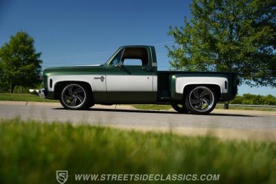 1974 Chevrolet C10 Stepside LS Restomod