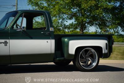1974 Chevrolet C10 Stepside LS Restomod