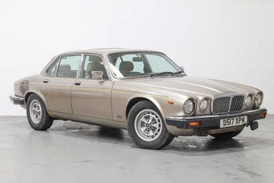 1987 Daimler Double Six Auto