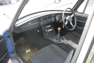 1975 MG B GT