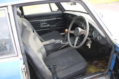 1975 MG B GT