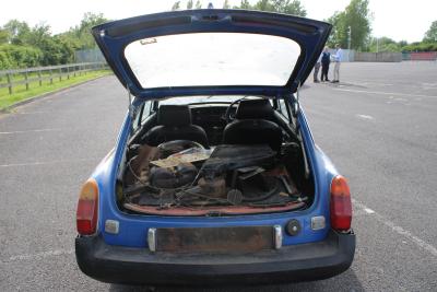 1975 MG B GT