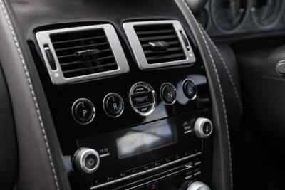 2011 Aston Martin DBS