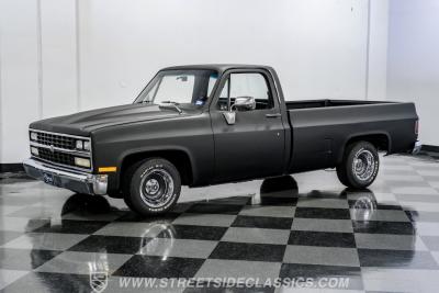 1982 Chevrolet C10 Custom Deluxe