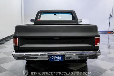 1982 Chevrolet C10 Custom Deluxe