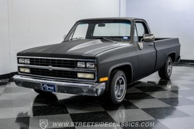 1982 Chevrolet C10 Custom Deluxe