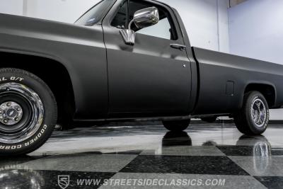 1982 Chevrolet C10 Custom Deluxe