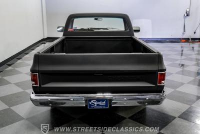 1982 Chevrolet C10 Custom Deluxe