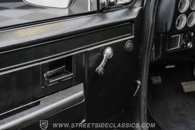1982 Chevrolet C10 Custom Deluxe