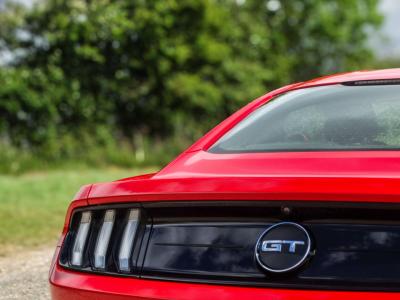 2018 Ford 5.0 V8 GT Fastback 2dr Petrol Manual Euro 6 (450 ps)