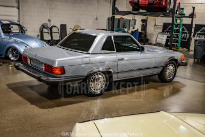 1983 Mercedes - Benz 380-Class