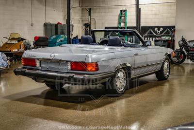 1983 Mercedes - Benz 380-Class