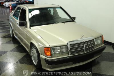 1985 Mercedes - Benz 190E