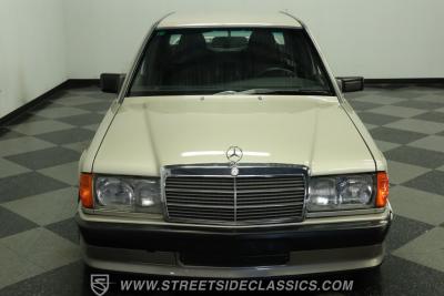 1985 Mercedes - Benz 190E