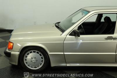 1985 Mercedes - Benz 190E