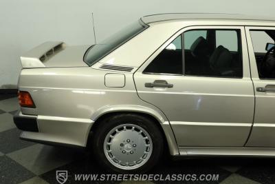1985 Mercedes - Benz 190E