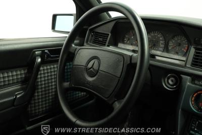 1985 Mercedes - Benz 190E
