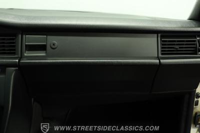 1985 Mercedes - Benz 190E