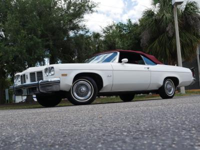 1975 Oldsmobile Delta 88 Royale Convertible