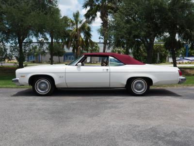 1975 Oldsmobile Delta 88 Royale Convertible