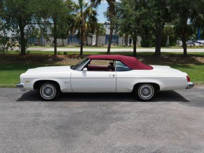 1975 Oldsmobile Delta 88 Royale Convertible