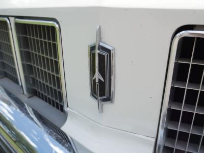 1975 Oldsmobile Delta 88 Royale Convertible