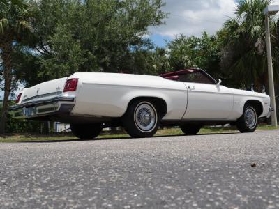 1975 Oldsmobile Delta 88 Royale Convertible