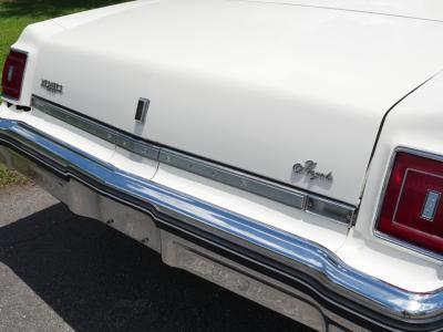 1975 Oldsmobile Delta 88 Royale Convertible