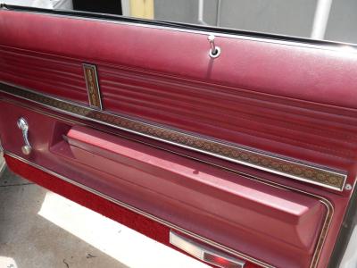 1975 Oldsmobile Delta 88 Royale Convertible