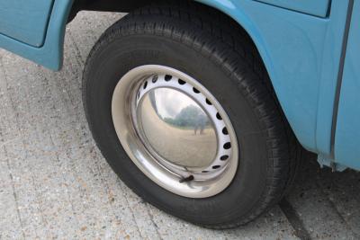 1976 Volkswagen CAMPER VAN