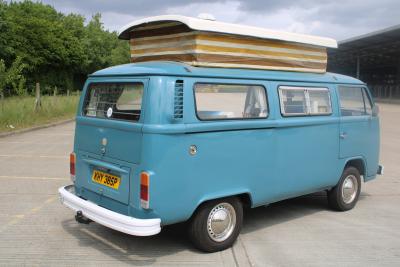 1976 Volkswagen CAMPER VAN
