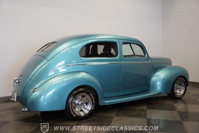 1940 Ford Deluxe