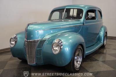 1940 Ford Deluxe