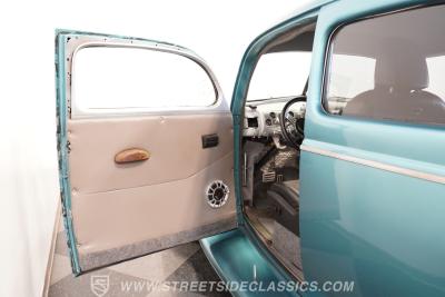 1940 Ford Deluxe