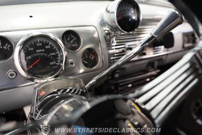1940 Ford Deluxe