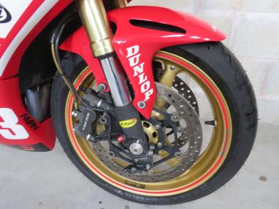 2010 Honda CBR1000RR FIREBLADE SUPERSTOCK RACE BIKE