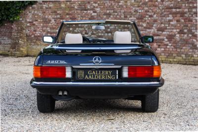 1986 Mercedes - Benz 420 SL &ldquo;The hidden strip is still there&rdquo;