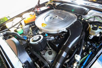 1986 Mercedes - Benz 420 SL &ldquo;The hidden strip is still there&rdquo;