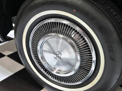 1975 Lincoln Continental
