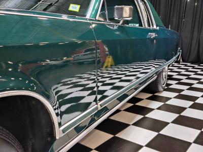 1975 Lincoln Continental