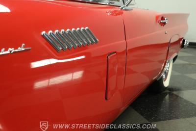 1957 Ford Thunderbird