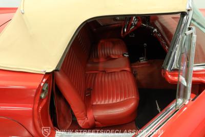 1957 Ford Thunderbird