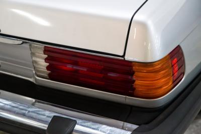 1975 Mercedes - Benz 450 SLC