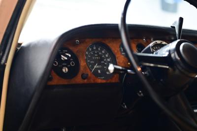 1972 Rolls - Royce SILVER CLOUD LWB