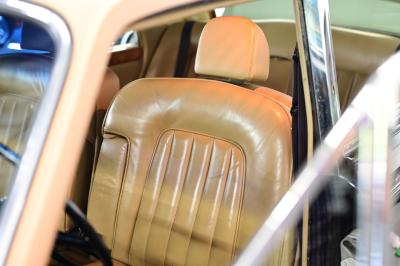 1972 Rolls - Royce SILVER CLOUD LWB