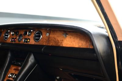 1972 Rolls - Royce SILVER CLOUD LWB