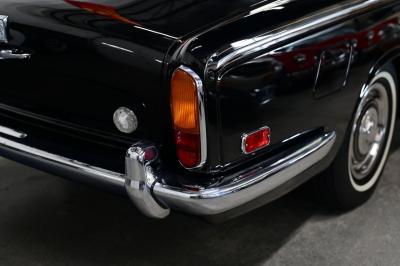 1972 Rolls - Royce SILVER CLOUD LWB